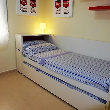 En Denia, Crtra Les Marines, Junto Playa Les Bovetes Apartment